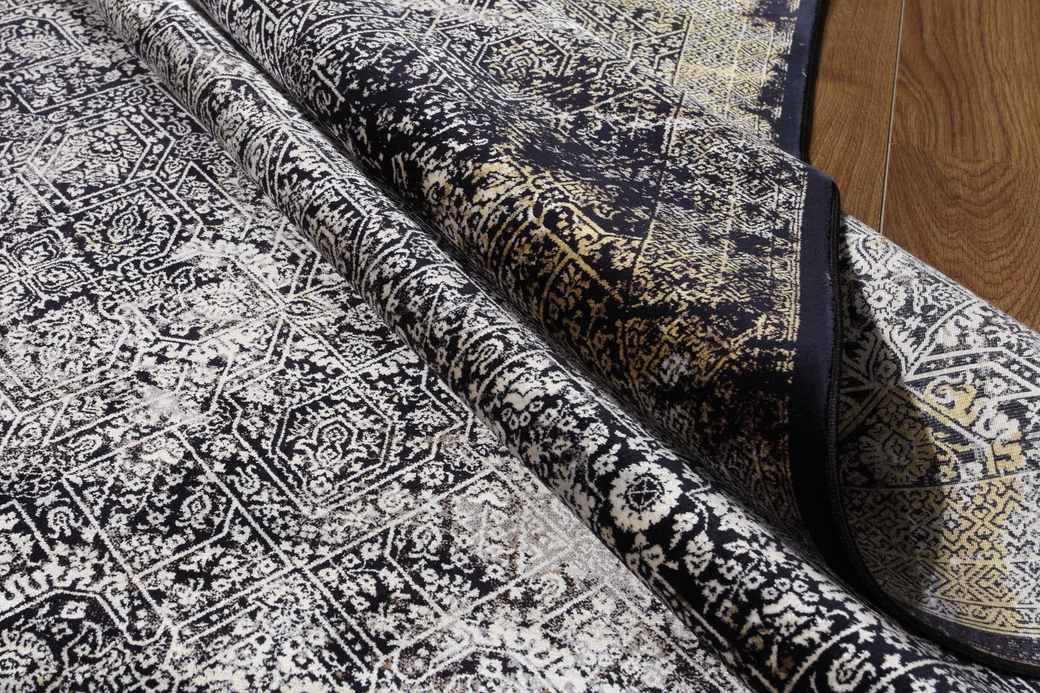 Kilimas Qum 2370K Black-Bone 4